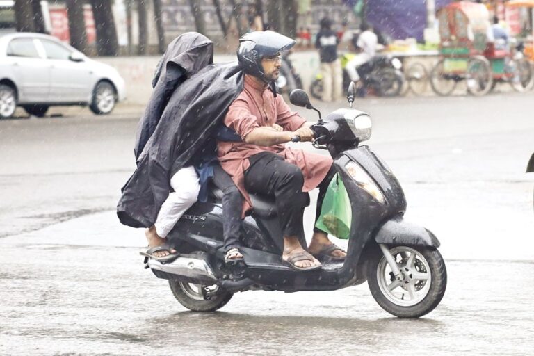 ダッカをはじめとする各地で豪雨が発生