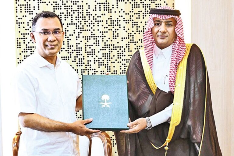 サウジアラビア皇太子が首相をサウジアラビア訪問に招待