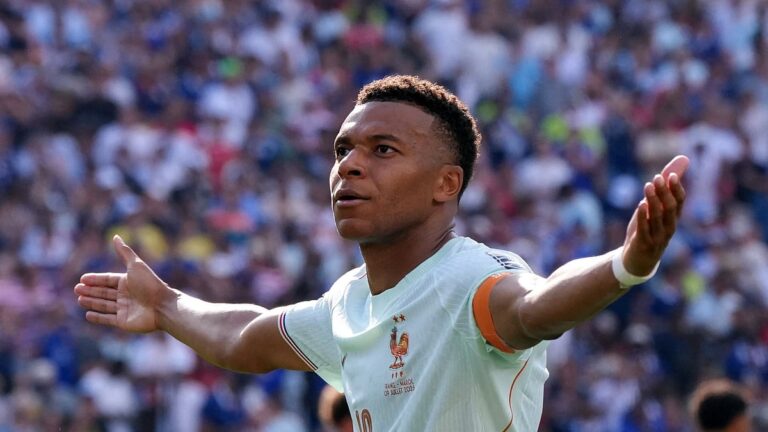 写真で見る：フランスがモロッコを破り、ワールドカップ準決勝進出