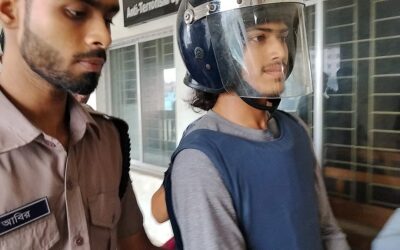 過激派とのつながりが疑われるとして逮捕された若者たちが刑務所に送られる