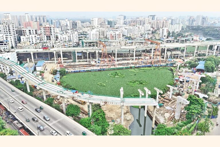 遅延はあるものの、ダッカ高架高速道路プロジェクトは着実に進展している。
