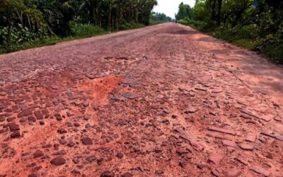 ジェナイダとジャショアを結ぶ高速道路は死の罠のまま