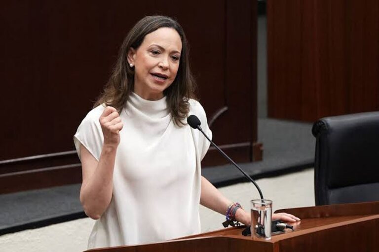 米国が支援するベネズエラ和平協議はマチャド氏抜きで開始される