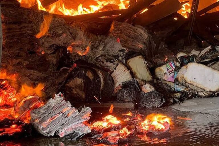 ウクライナ、ロシアへのドローン攻撃で13人を殺害