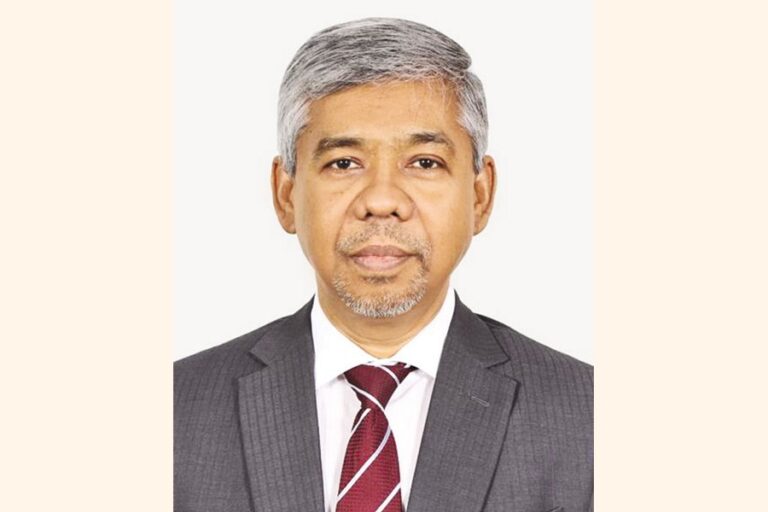 元NBR長官のラフマン氏がWBの代替EDに就任