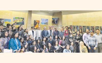 ノースイースタン州立大学で建築展が始まる