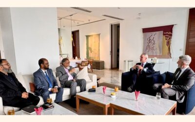レト・レングリ大使率いるスイス代表団が、イスラム教政党ジャマート・イスラミの指導者らと会談を行った。
