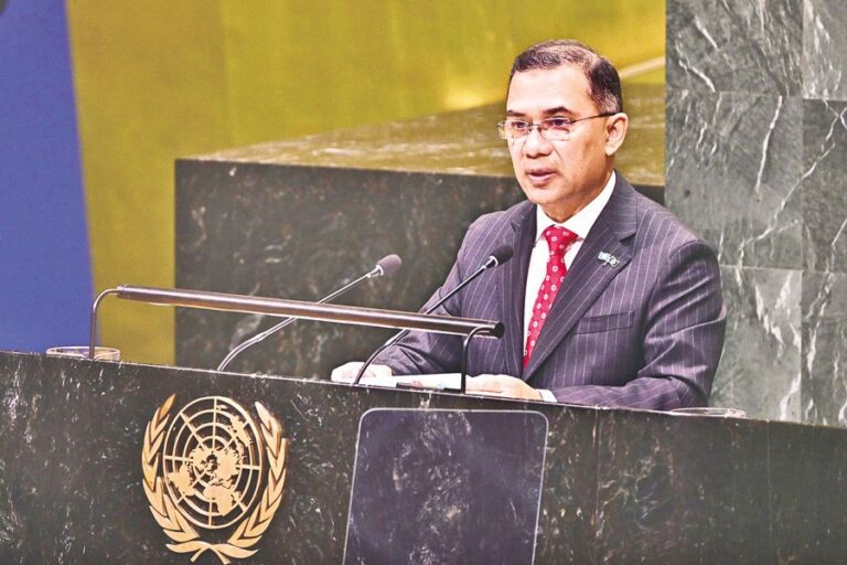 バングラデシュは製造業の中心地となるため、国際的な支援を求めている。