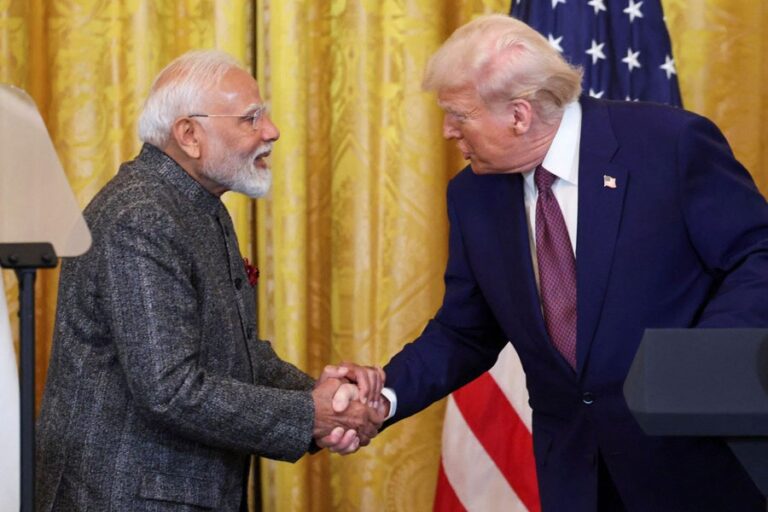 インドは「テロ」問題から関税問題まで、トランプ氏に対してより公然と反論している。