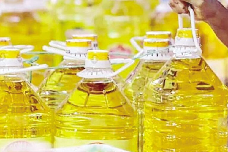 食用油の価格は卸売市場で下落したが、小売価格は横ばいだった。