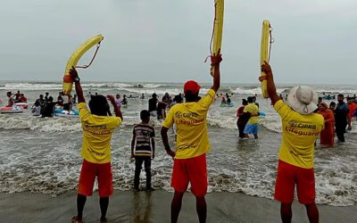 コックスバザールのヒムチャリビーチで海水浴中の観光客3人が死亡、2人が行方不明